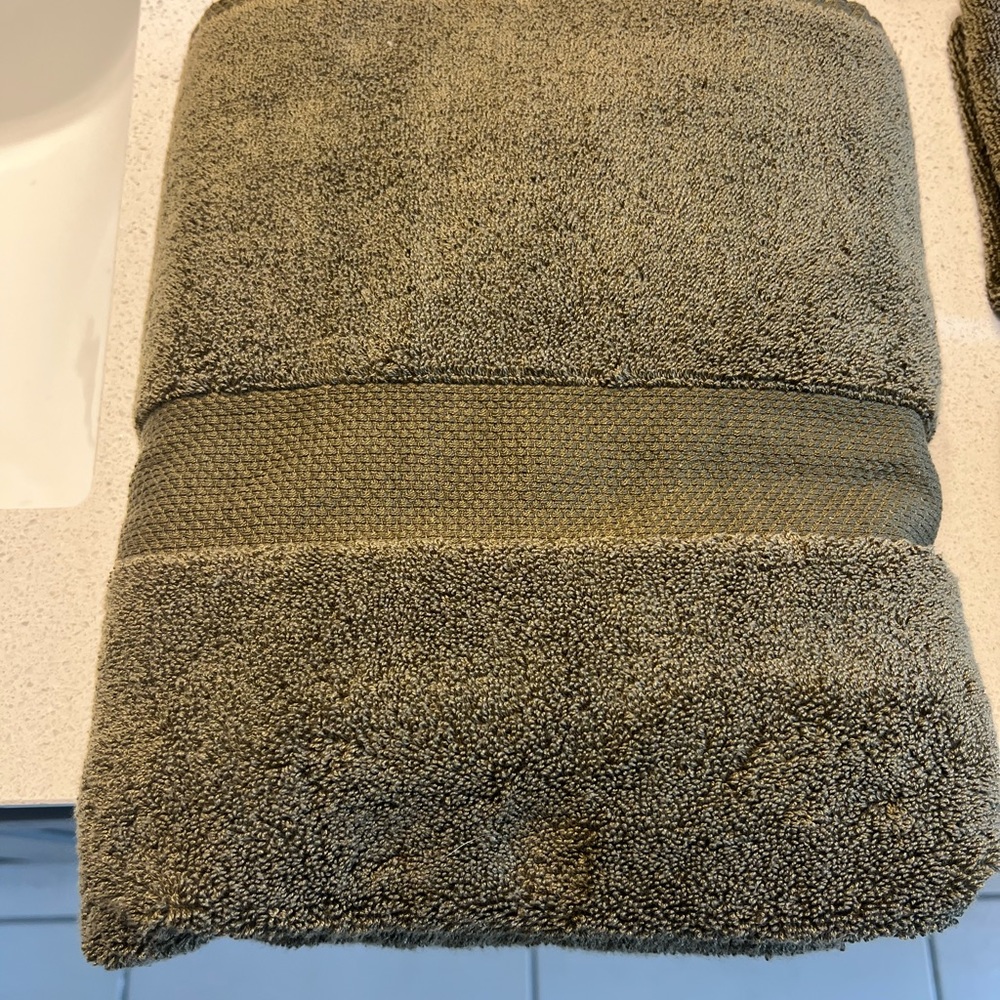 Ralph Lauren towels